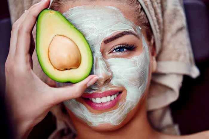 Yuk Buat Sendiri 13 Masker Wajah Alami dari Bahan Sayur dan Buah Ini