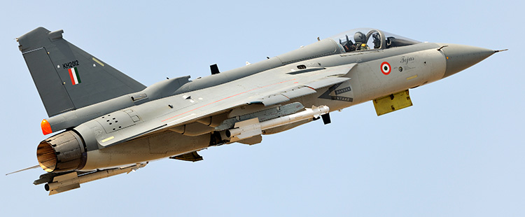 &#91;AKHIRNYA&#93; MiG-21 India Pensiun datanglah TEJAS