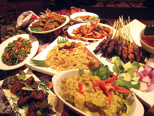 Menyesal makan berlebihan, tapi kurang tahu gimana menghentikannya?
