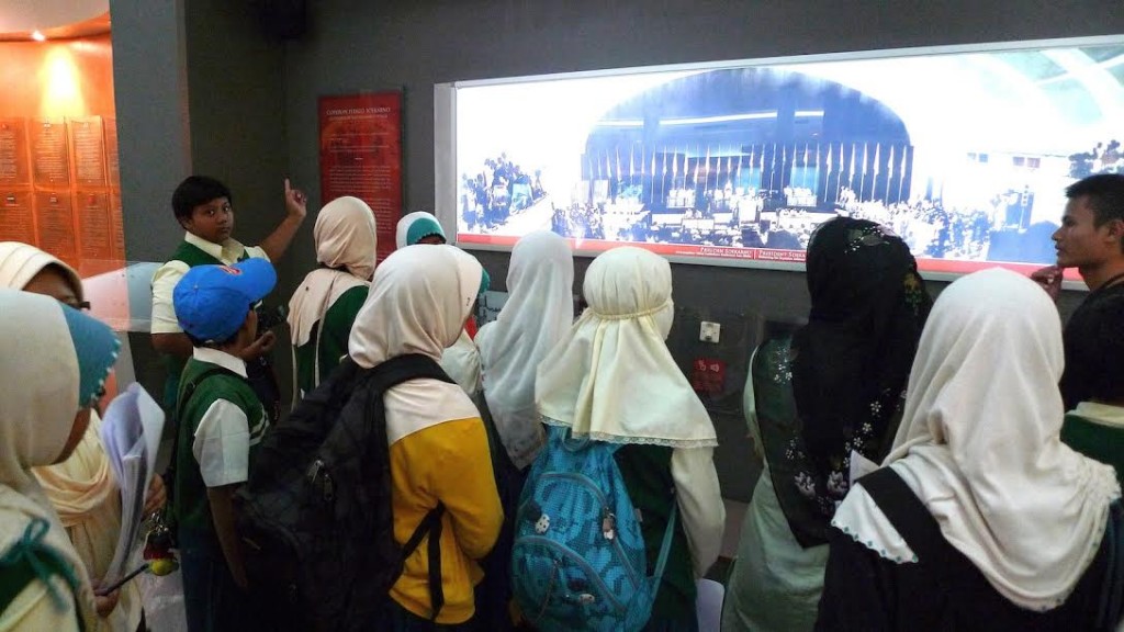 Insane UN Claim: Bandung is a “Creative City”