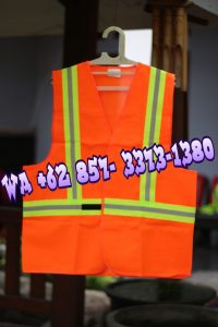 pentingnya-safety-vest-untuk-pekerja