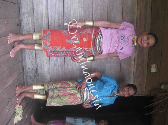 Tempat di Indonesia yang dibangun dalam 1 malam ( legenda ) 