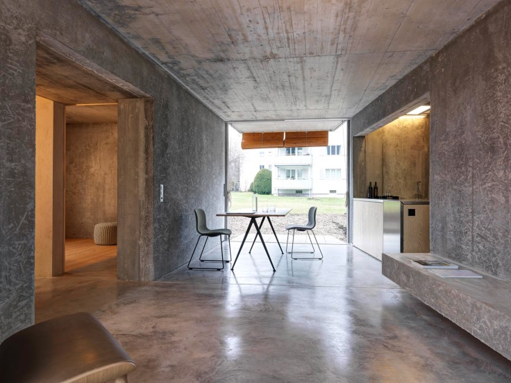 Minimalis banget. Apartemen beton ini bisa jadi inspirasi hunian agan sista.