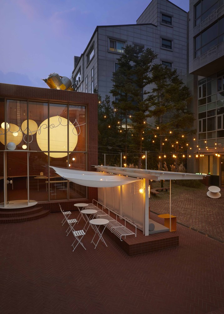 rOLYPOLY, RESTORAN KOREA DENGAN 7 AREA MAKAN BERBEDA