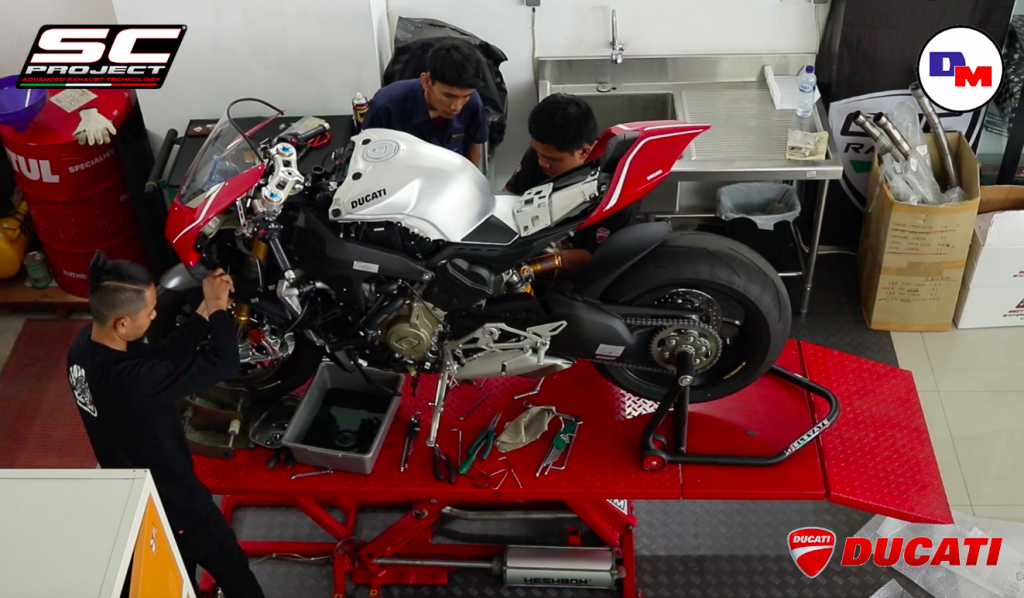 Motor Ducati Rp 2 M Pasang Knalpot Rp 66 Juta, Bongkar-Pasang Spesial...