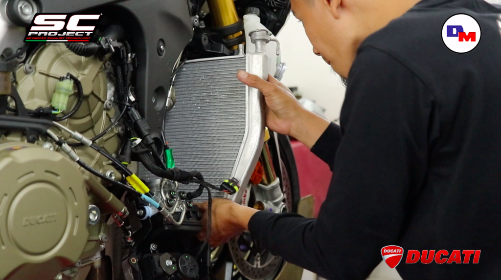 Motor Ducati Rp 2 M Pasang Knalpot Rp 66 Juta, Bongkar-Pasang Spesial...