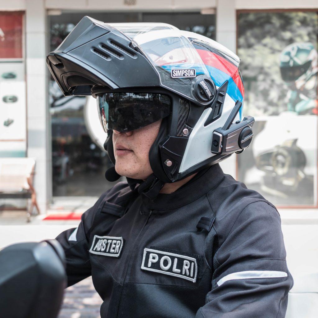 Polisi Viral Pengawal Ambulans, Abster Matthew Wongkar