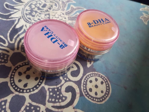 Perbedaan Cream Adha Pink Dan Hijau 085869767001