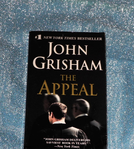 Novel John Grisham dan Pesta Demokrasi: Kisah Pejabat hasil Kampanye Pencitraan