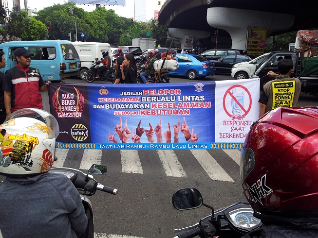 Selamatkan masa depan anak anak dari &quot;KEPUNAHAN&quot;