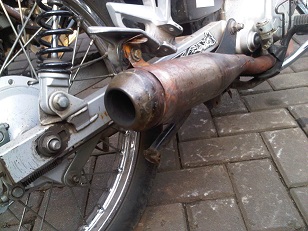 Kebiasaan Buruk Para Pengendara Motor yang Menjengkelkan