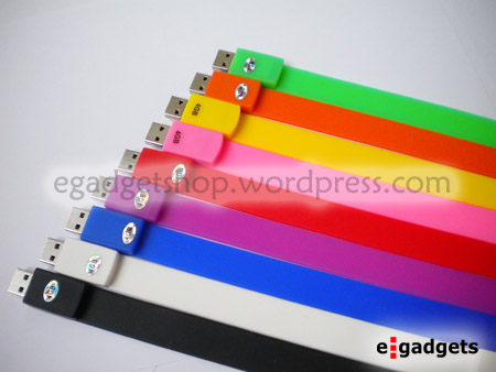 NEW Exclusive USB Leather, Flashdisk gelang TURUN HARGA! (bisa digrafir pula gannn)