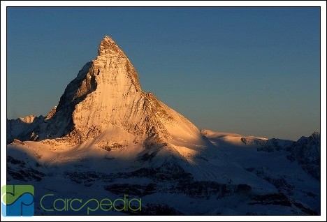 10 Gunung Terindah Di Dunia