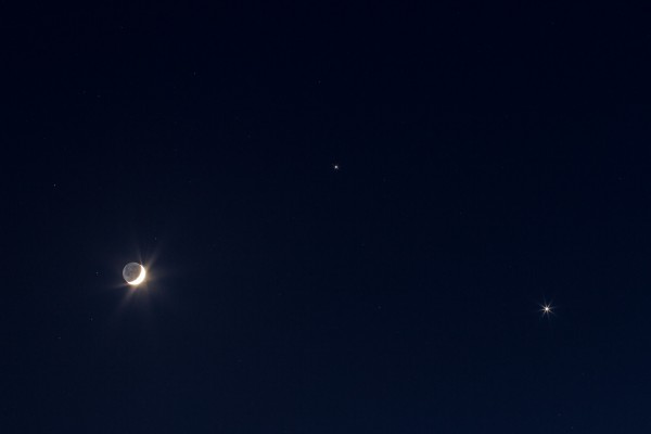 Menakjubkan, Malam ini Titik Terdekat Bumi Dengan Jupiter dan Venus