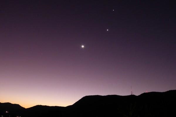 Menakjubkan, Malam ini Titik Terdekat Bumi Dengan Jupiter dan Venus