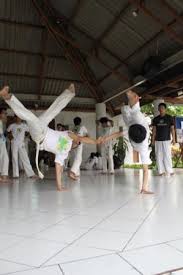 group - group capoeira di indonesia