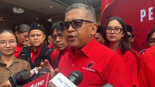 Hasto Bandingkan Nasibnya dan Kaesang di KPK: Saya Dipanggil, yang Pakai Privat jet