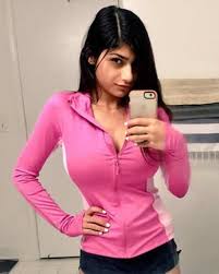 PAYUDARA MIA KHALIFA RUSAK...