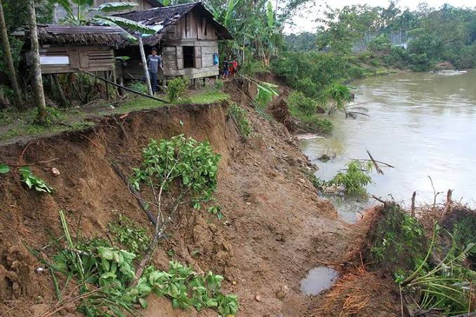 4 Jawaban Kenapa Daerahmu Kebanjiran