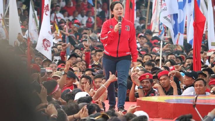 Diadu dengan Ganjar, Pengamat: Bu Mega Ingin Lihat Penerimaan Puan di Luar PDIP