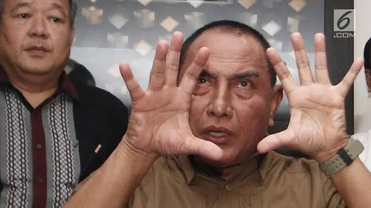 Edy Rahmayadi Resmi Daftar Jadi Bacalon Gubsu ke PDIP Sumut