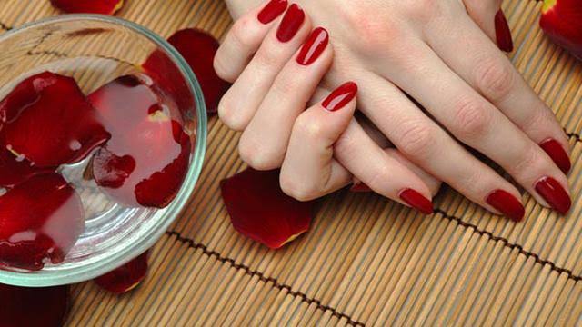 ingin kuku sista semakin cantik dan sehat, cukup gunakan cara alami ini !