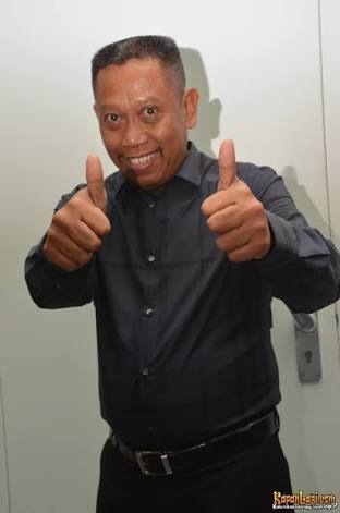 5 Seleb Cowok Sukses dengan Bayaran Wow, Padahal Dulu Miskin Hidupnya, Siapa Saja? 