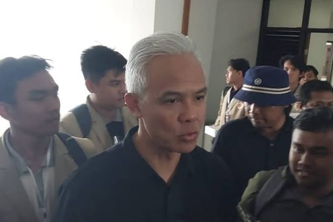 Bocor Alus Politik Tempo di UGM, Ganjar Pranowo : PDIP Seharusnya Pecat Jokowi