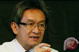 [PENGACARA ABAL-ABAL] Pengacara KPK Tanyakan Kliping Media yang Dipakai Komjen BG