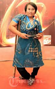 Perempuan Inspiratif itu.. Tidak Kenal Putus Asa