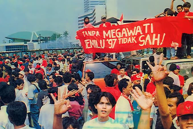Ganjar PDIP Peringatkan Partai Lain Bisa Kena Peristiwa Kudatuli