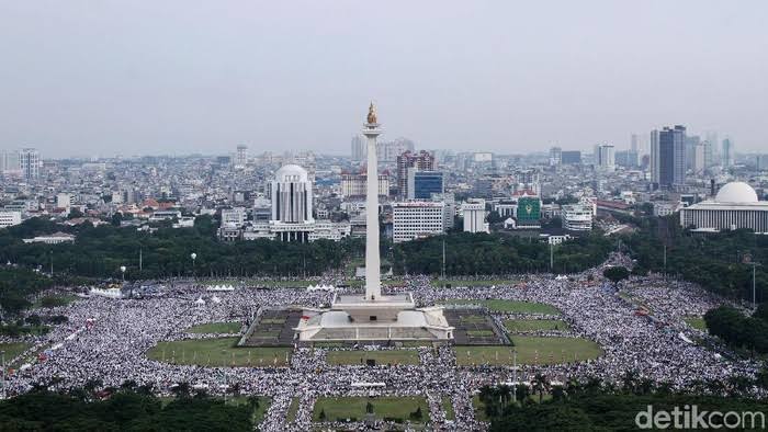 Pria Penyawer Uang ke Qariah di Pandeglang Minta Maaf!