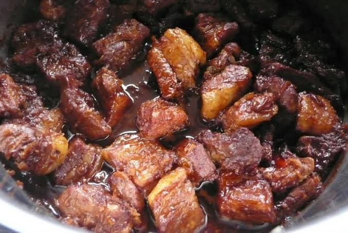 Apes! Hobi Curi Makanan Teman Kos, Eh yang Dicuri Malah Daging Babi