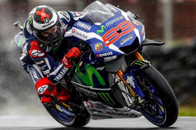 Karna Lorenzo Telah Kembali, Yamaha Janjikan Motor Khusus Untuknya Jika Turun Race