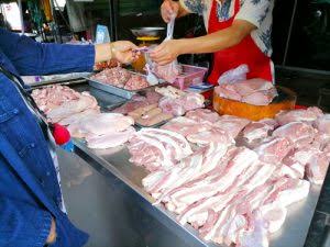 Sikapi Penjualan Daging Babi di Pasar Summarecon, Camat Biringkanya: Kita Tutup