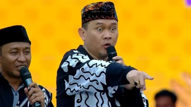 Viral Cak Lontong Emosi &amp; Sebut 'Wong Ndeso' Saat Kampanye Ganjar, Netizen: Rasis