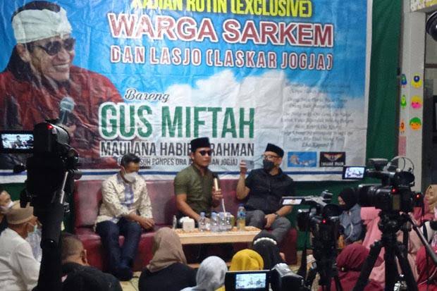 jadi-tour-guide-ke-sumbar-oknum-ustad-diduga-gerayangi-siswi-mts-dalam-perjalanan