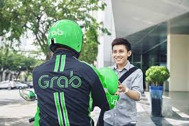 bergabung-menjadi-mitra-grab--mobil-dan-motor--free