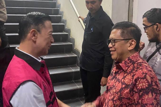 Alasan Ahli Hukum Sarankan Hadirkan Jokowi dalam Sidang Tom Lembong