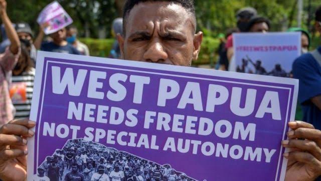 Anggota TNI AU Injak Kepala Warga, Komnas HAM: Memperumit Upaya Bangun Papua