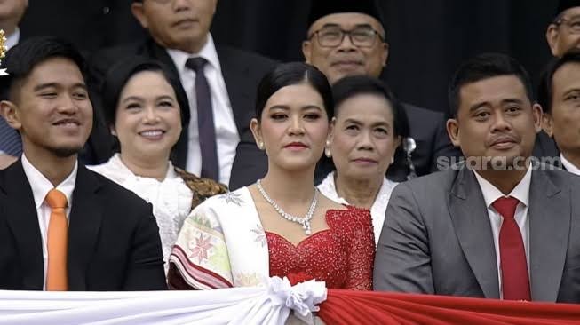 Kaesang, Kahiyang dan Bobby Disoraki Sebelum Pelantikan Prabowo-Gibran