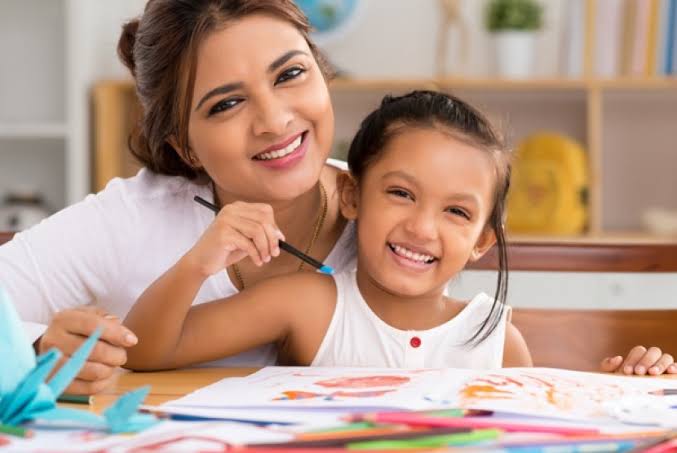 4 Bahasa Cinta Untuk Buah Hati. Anak Agan Tipe Yang Mana?