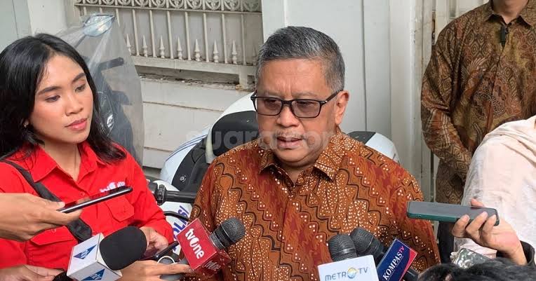 Heran KPK Cekal Staf Hasto &amp; Pengacara, PDI-P:Fokus Bukan Lagi Tangkap Harun