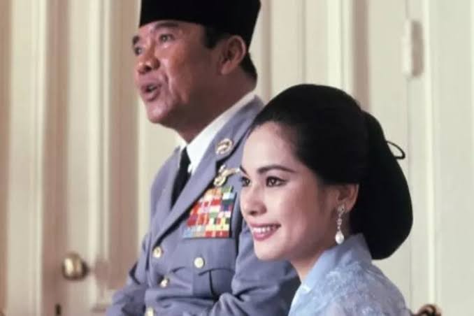 Bentuk Partai di Jepang, Dewi Sukarno Lepas Kewarganegaraan Indonesia