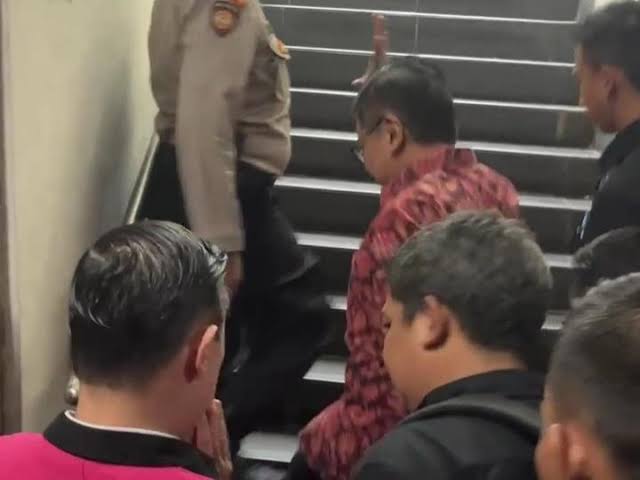 Alasan Ahli Hukum Sarankan Hadirkan Jokowi dalam Sidang Tom Lembong
