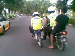 Polisi koplak ni gan..