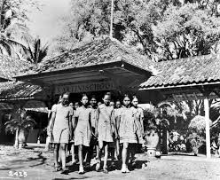 nostalgia-suasana-kehidupan-di-indonesia-pada-tahun-1950---1980an