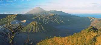 7 Gunung tertinggi di INDONESIA