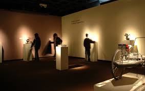 &#91;Amazing&#93; Museum Of Fifteen Years Later - Agan pasti punya benda di musium ini !