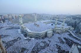 Foto Foto Indah Shalat Berjamaah di Masjidil Haram